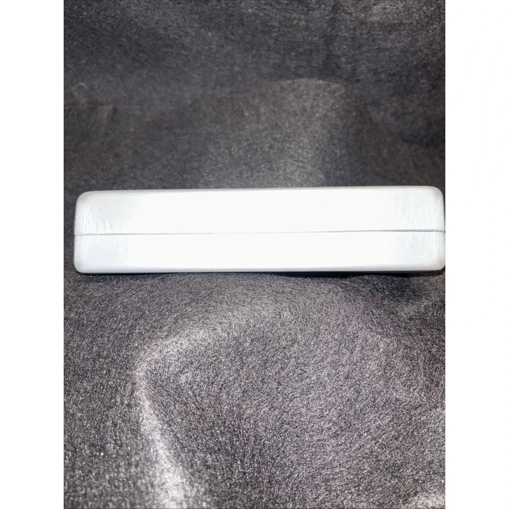 MOREL Lightec Designer Eyeglasses Hard Storage Clamshell Case Silver‎ EUC